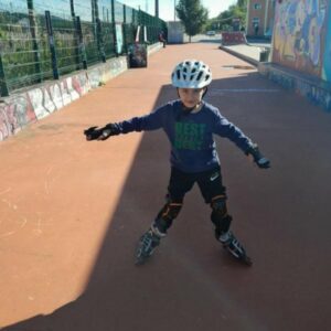 ecole-montessori-epinal-6-12-ans-sport-roller
